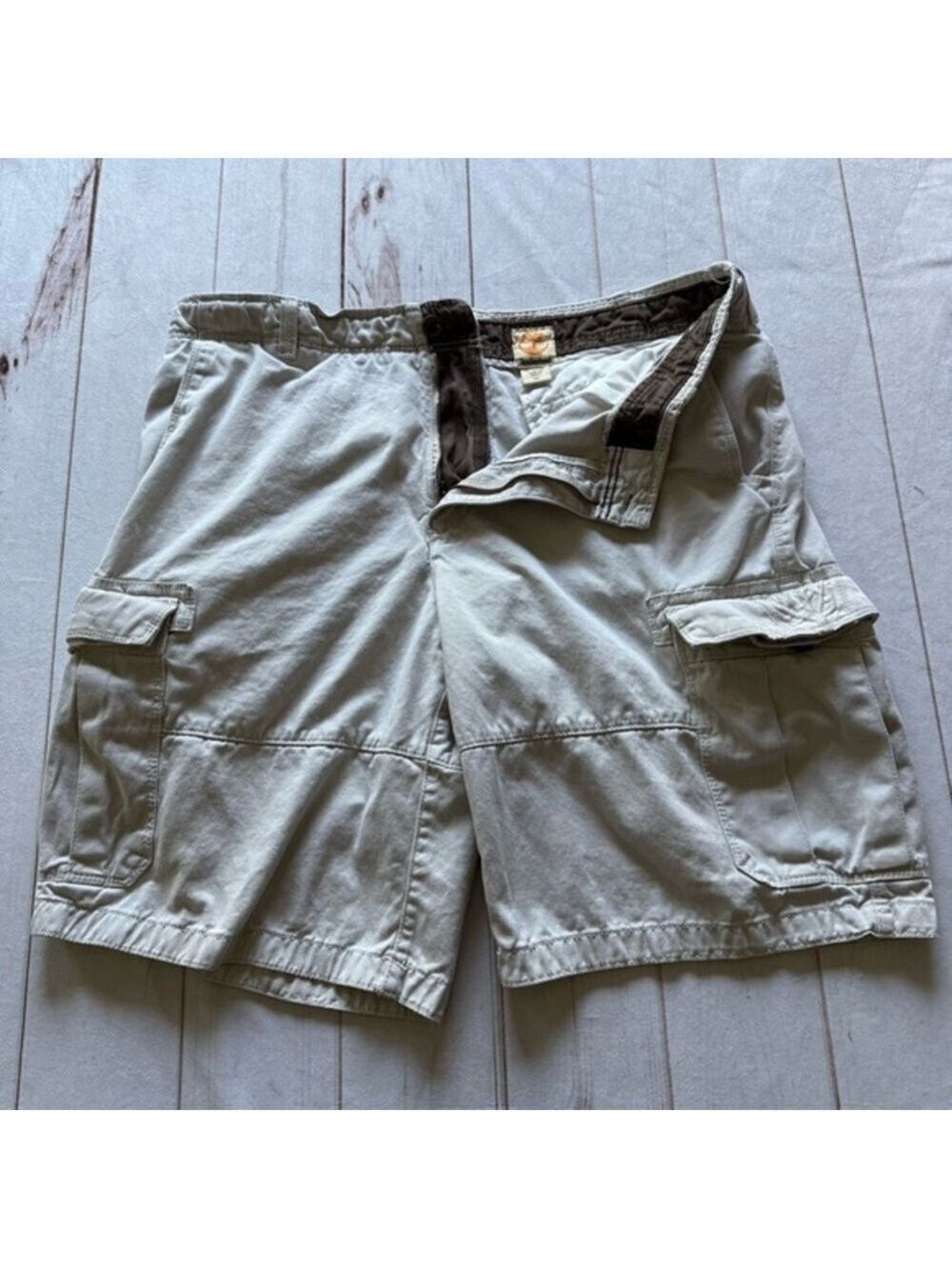 Timberland Men’s Cargo Shorts Rugged Outdoor Style Size 36 pocket casual summer